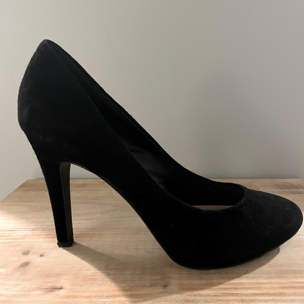 Jessica Simpson Black Pumps 🖤👠 Size 9
